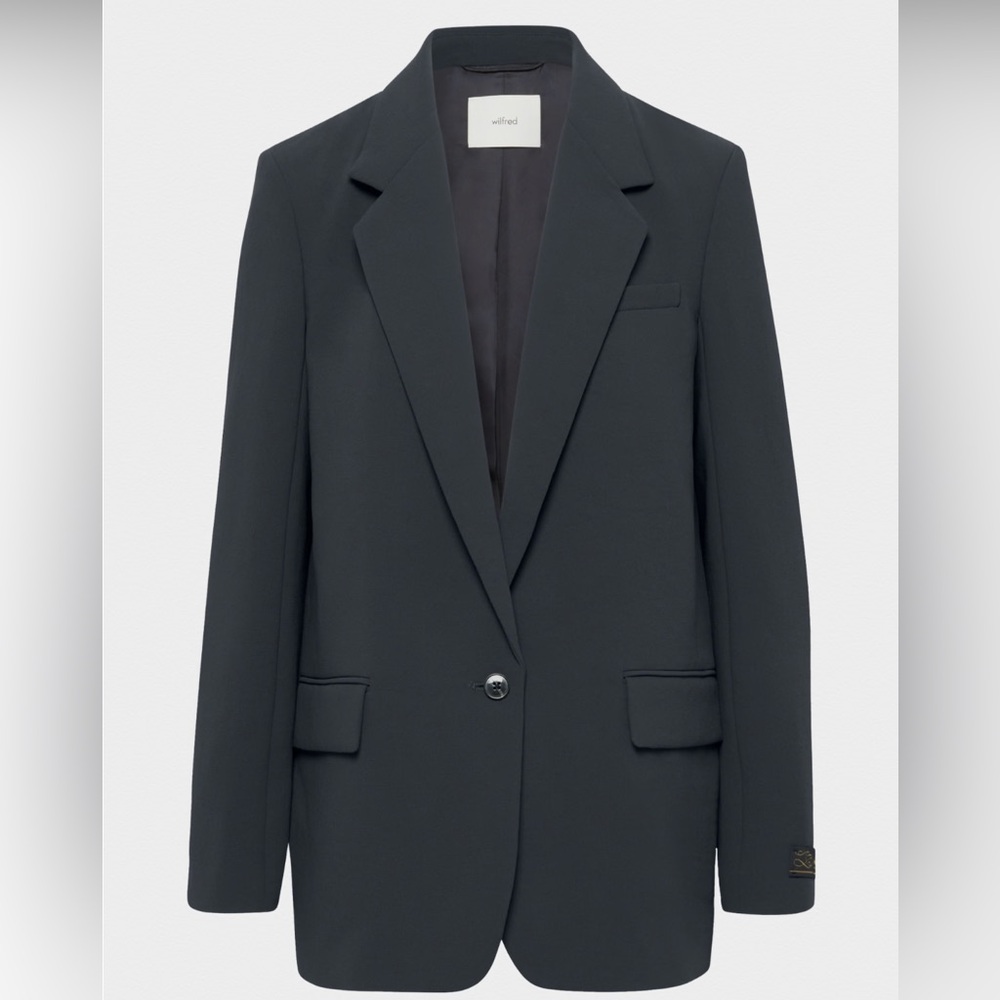 NWT Aritzia Wilfred New Generation Blazer
